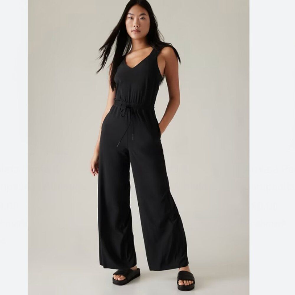 Athleta Women's Savannah Jumpsuit Travel Athleisure Black Size 2